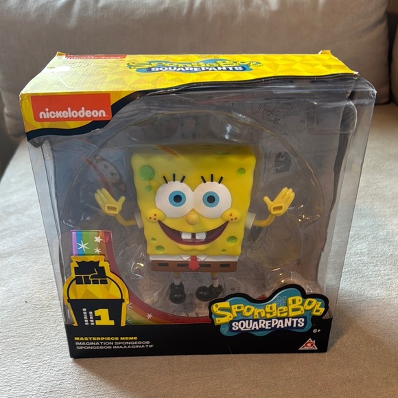 Nickelodeon SpongeBob SquarePants Action Figure - Yellow and Brown - Picture 2 of 6